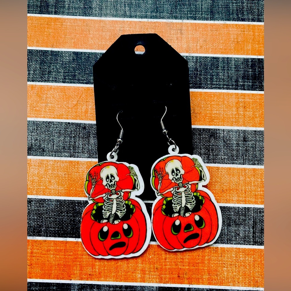 Halloween Mr Skeleton Pumpkin Vintage Theme Earrings